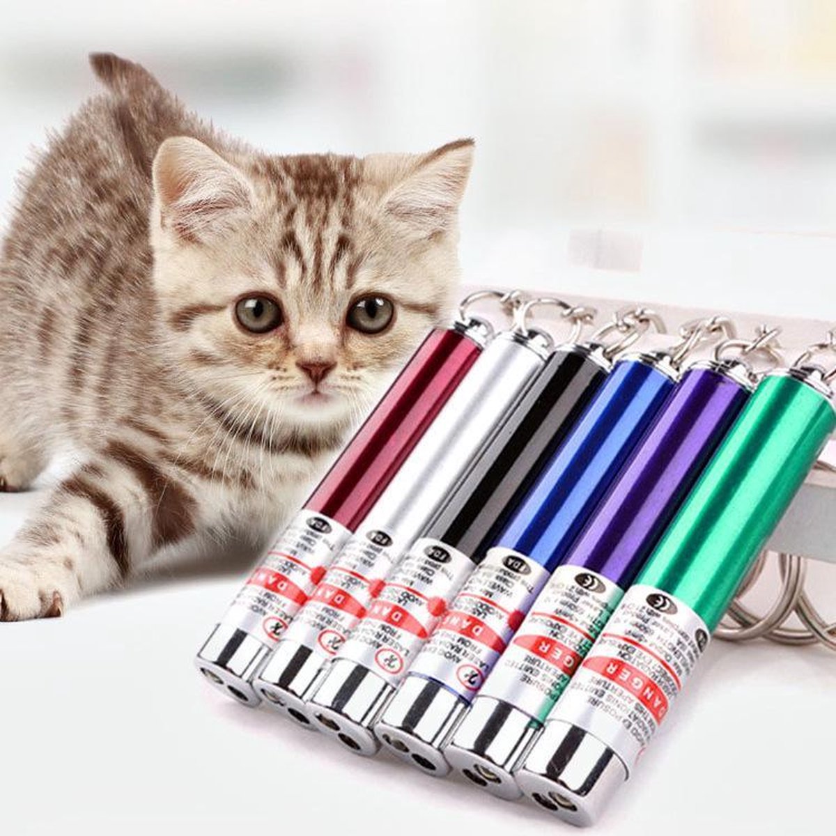 Merkloos 2 In 1 - Laserlampje Voor Katten - Kattenspeelgoed - + Mini Zaklamp