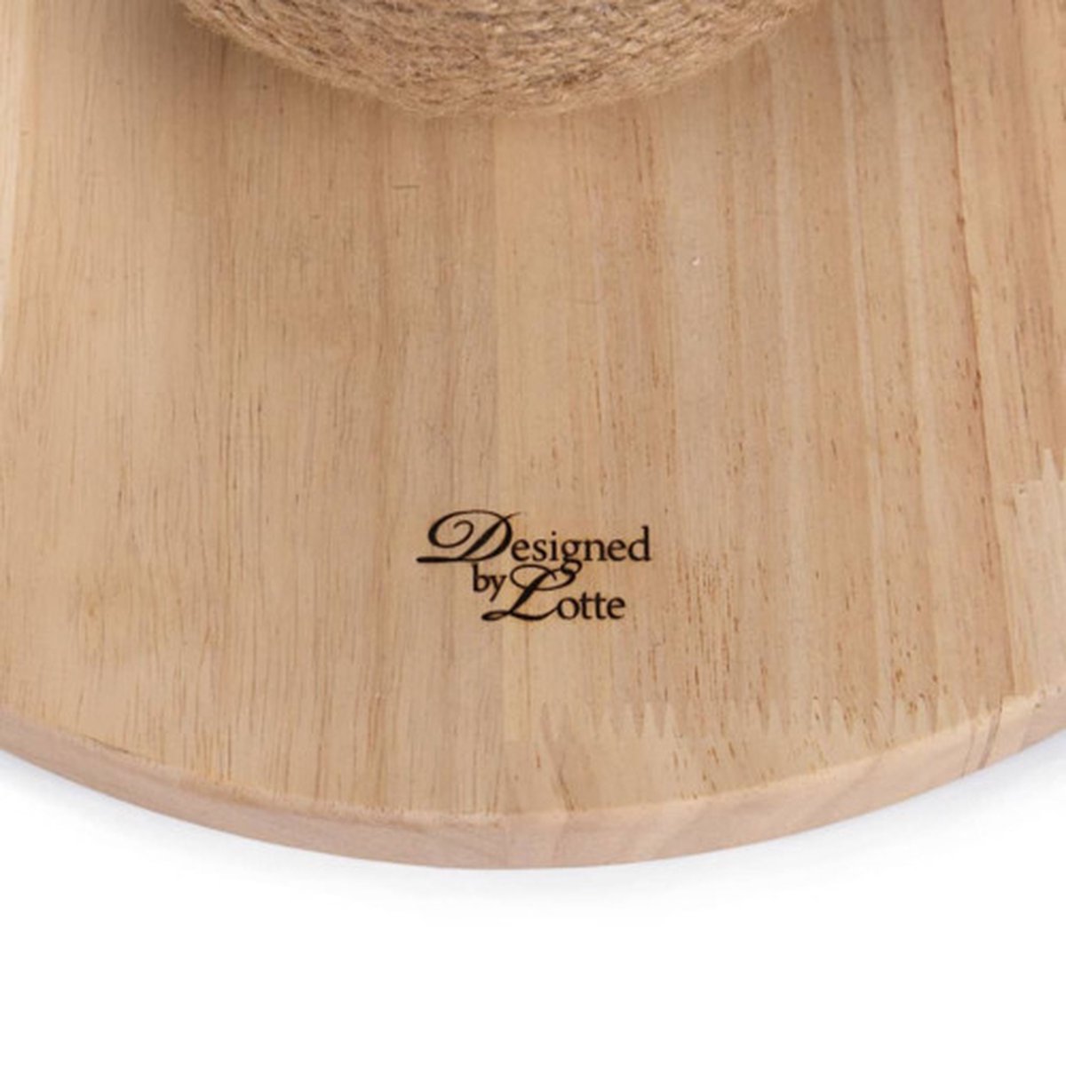  Designed By Lotte Kattenkrabbollen Elio 34x47.5 Cm Hout