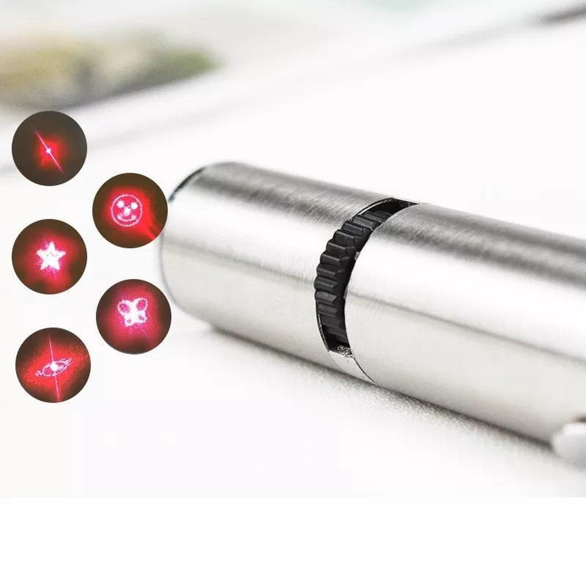  Laserpen - Oplaadbaar Met USB - Rode Laser - RVS Zilver - UV - Zaklamp - LED - Kat - Katten Speeltjes - Kattenspeelgoed - 7 Verschillende Standen