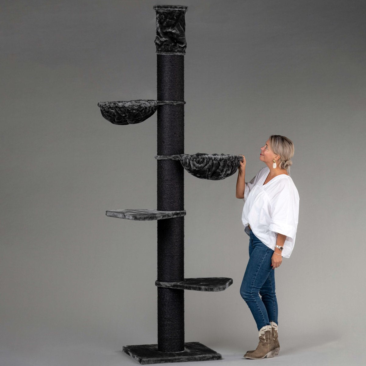  Krabpaal Plafondhoog Voor Grote Katten Maine Coon Tower Blackline Donkergrijs Antraciet Van RHRQuality