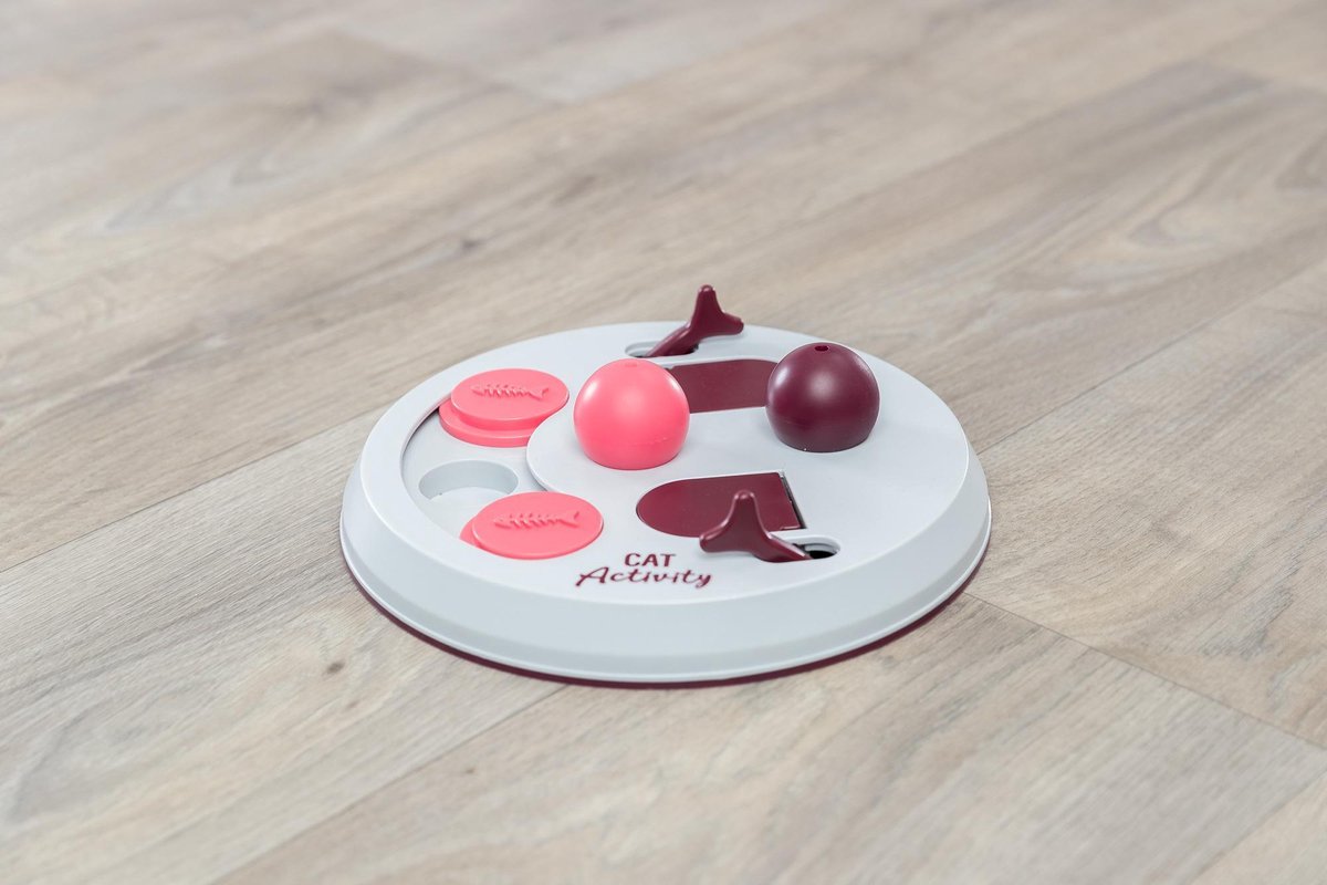  Trixie Cat Activity Flip Board Bes / Roze / Lichtgrijs 23x23 Cm