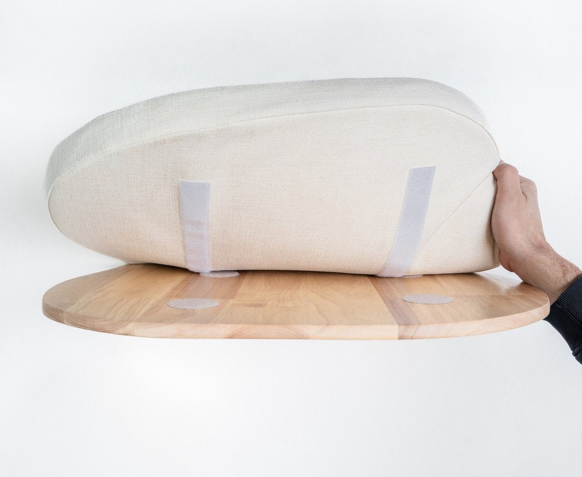  RHRQuality Wandmeubel Wandmontage Klimmuur Kat 53 X 43cm Luxe Kattenbed Creme Wand Muur Krabpaal Katten Muurbevestiging