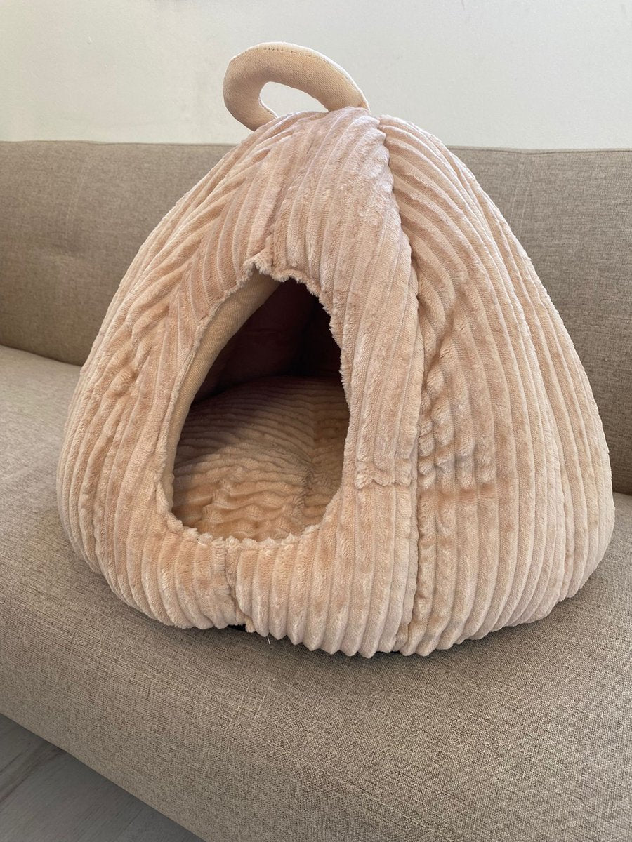  By Tiekeman Kattenmand Pompoen - Beige - Luxe Kattenmand - Kattenkussen - Anti Slip - 40x40x38 Cm